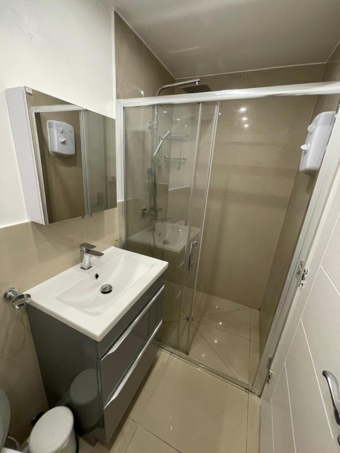 Luxury Studio Apartment Harrow on the Hill Kültér fotó