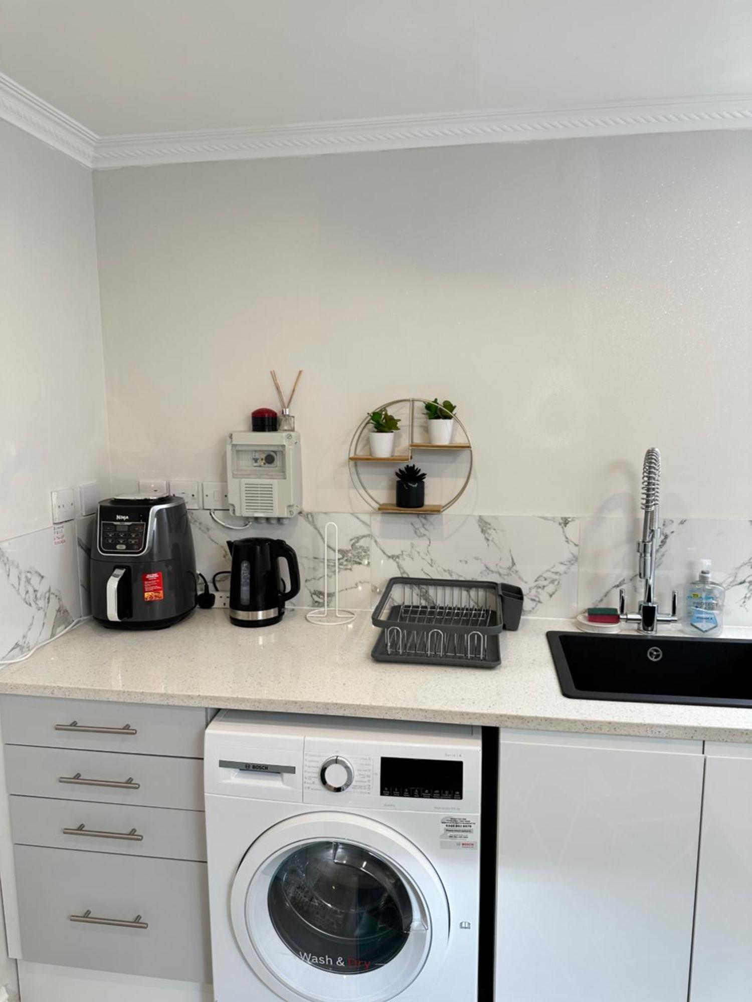 Luxury Studio Apartment Harrow on the Hill Kültér fotó