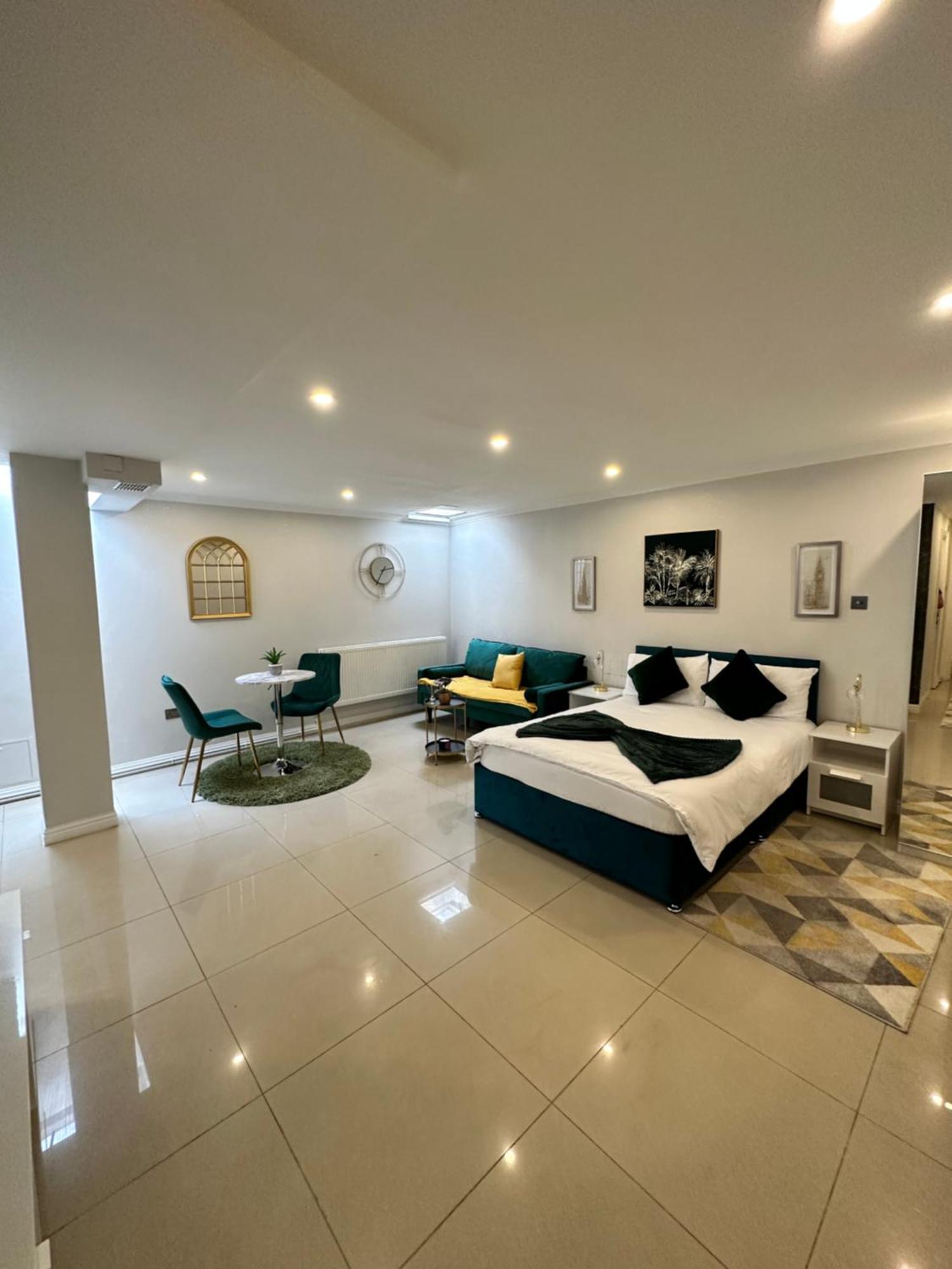 Luxury Studio Apartment Harrow on the Hill Kültér fotó