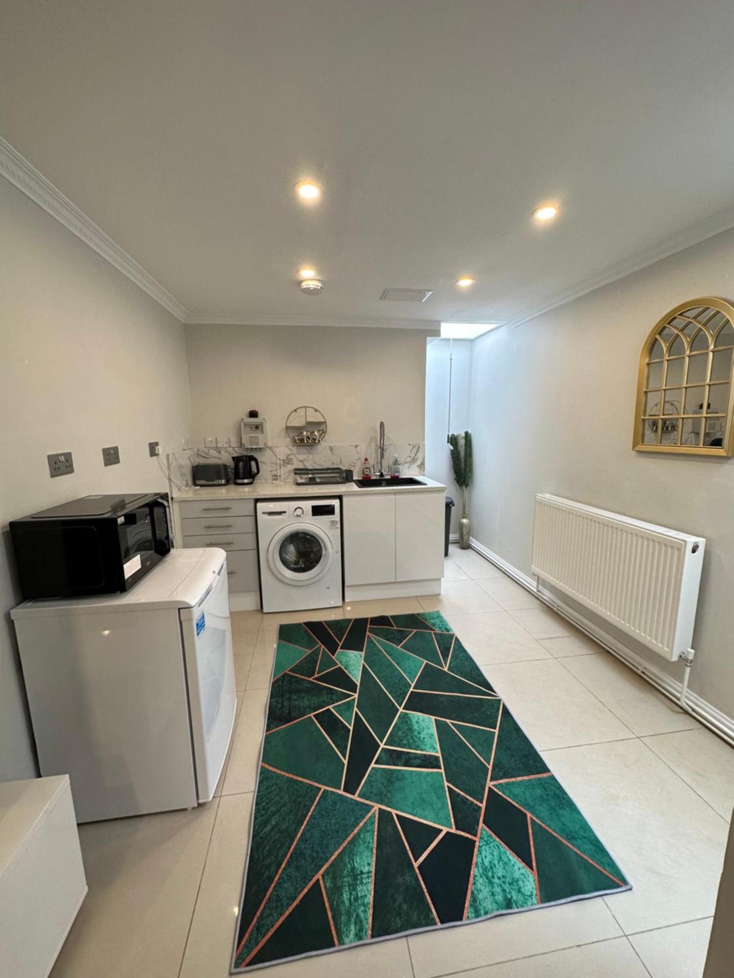 Luxury Studio Apartment Harrow on the Hill Kültér fotó