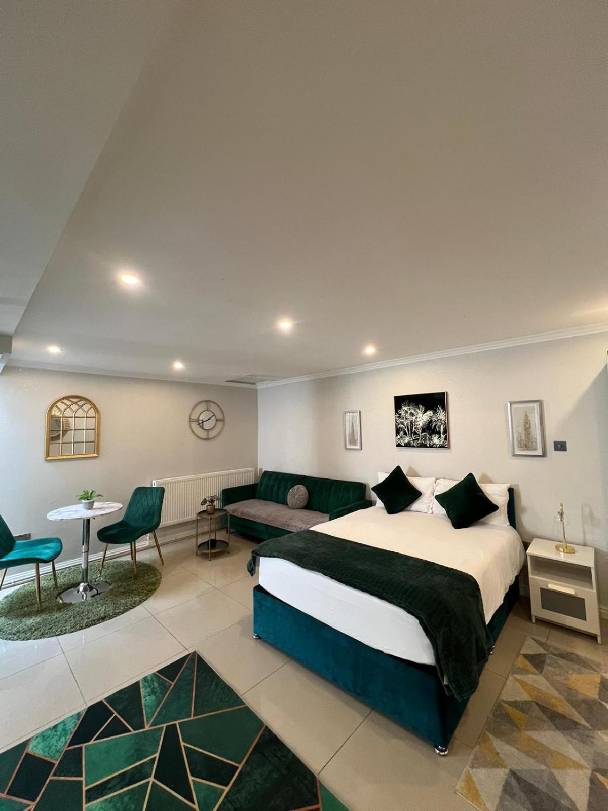 Luxury Studio Apartment Harrow on the Hill Kültér fotó